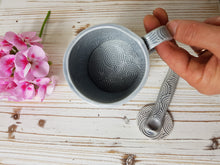 Carica l'immagine nel visualizzatore di Gallery, Cucchiaino e poggia cucchiaino - Mad Mugs Italy