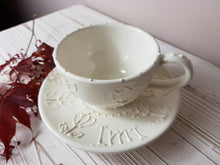 Carica l'immagine nel visualizzatore di Gallery, Tazza bassa "tono su tono" - Mad Mugs Italy