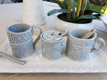 Carica l'immagine nel visualizzatore di Gallery, Tag mug bassa - Mad Mugs Italy