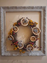 Carica l'immagine nel visualizzatore di Gallery, Ghirlande grandi fiori secchi e bacche

